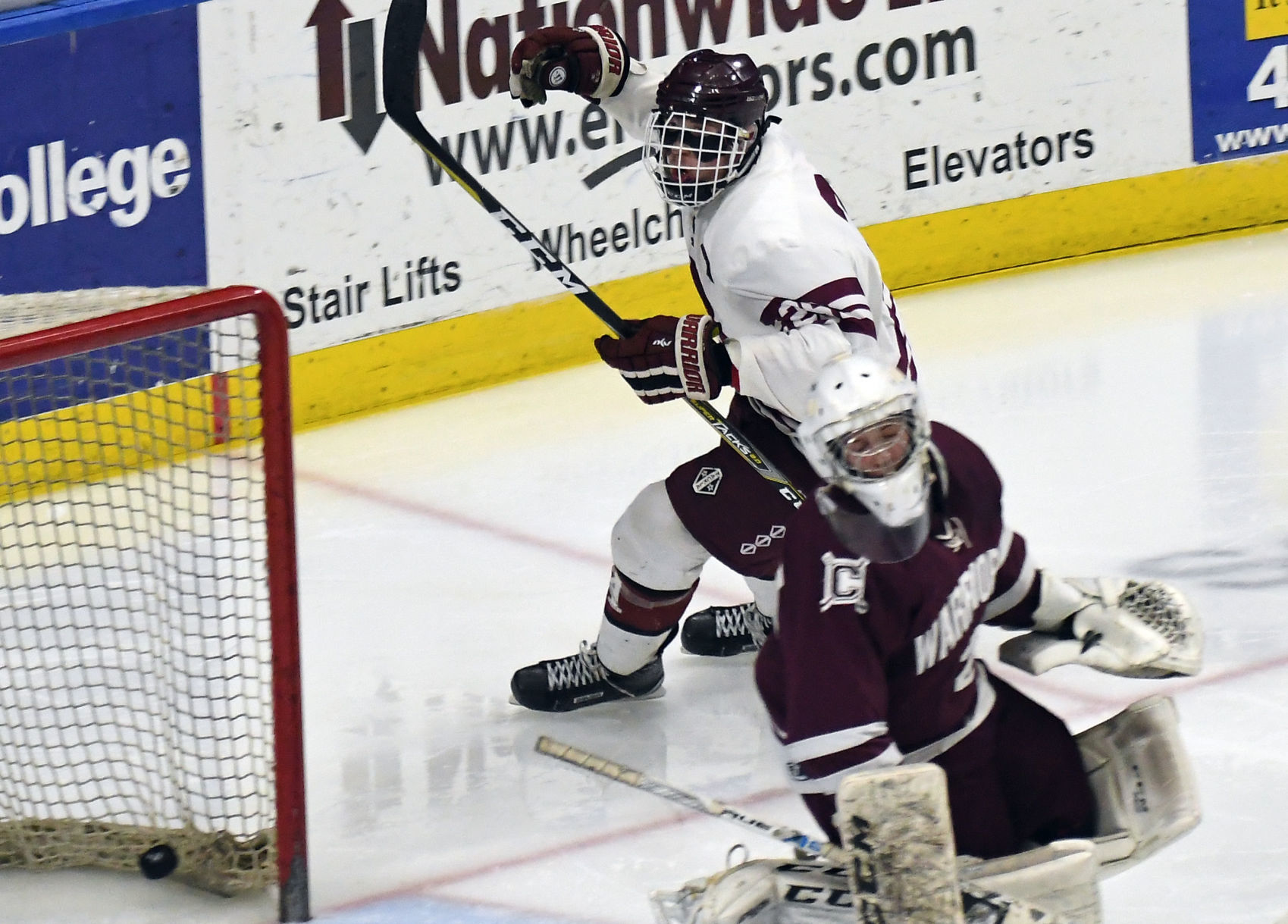 Auburn Clinton Hockey 18.JPG